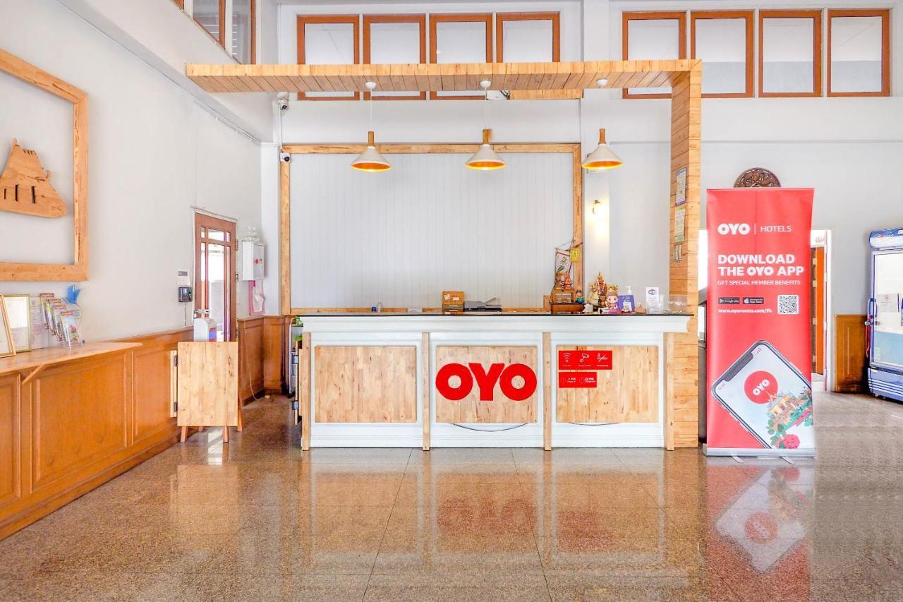 Oyo 859 Golden Land Hotel Chiang Rai Ngoại thất bức ảnh