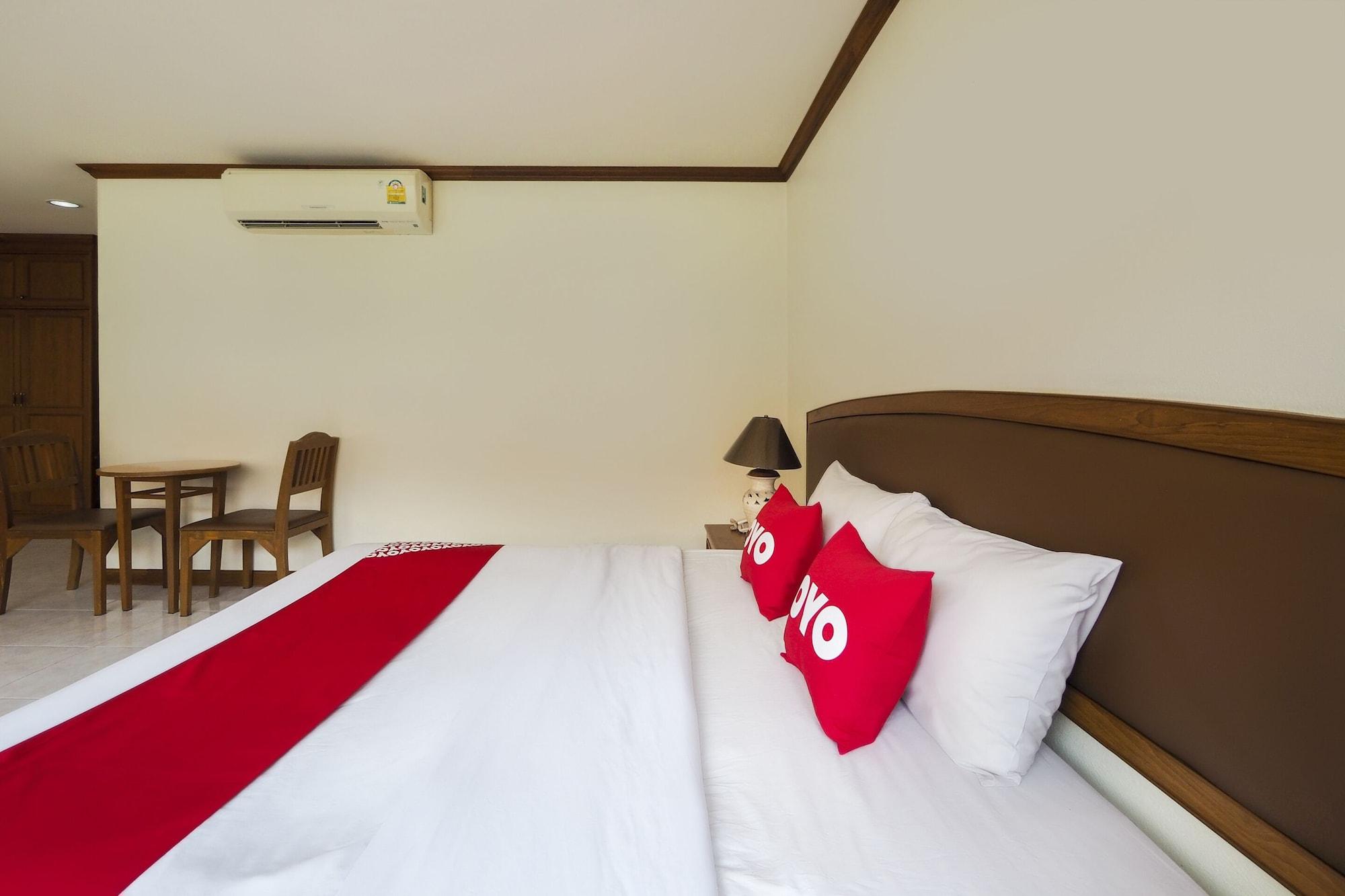 Oyo 859 Golden Land Hotel Chiang Rai Ngoại thất bức ảnh