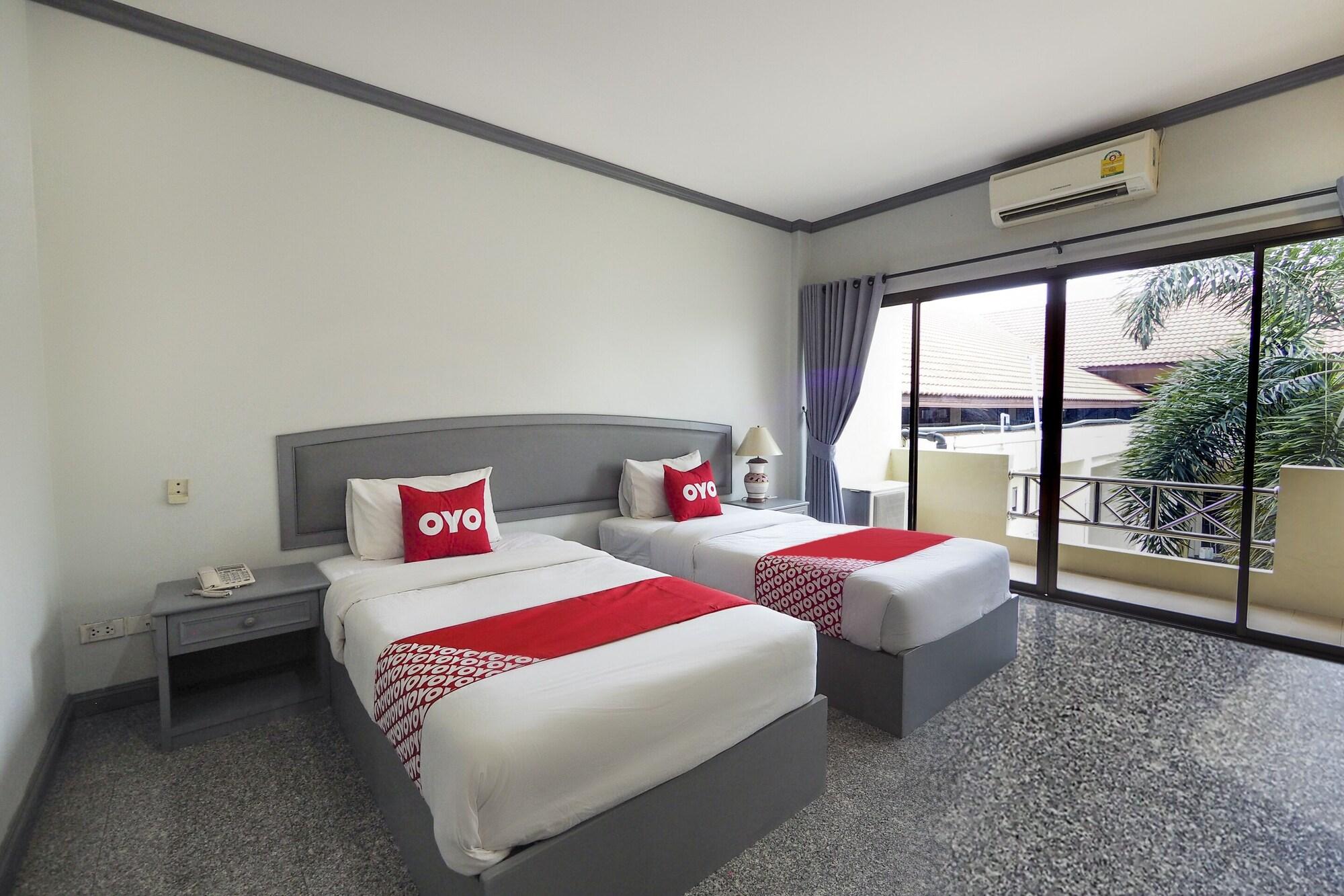 Oyo 859 Golden Land Hotel Chiang Rai Ngoại thất bức ảnh