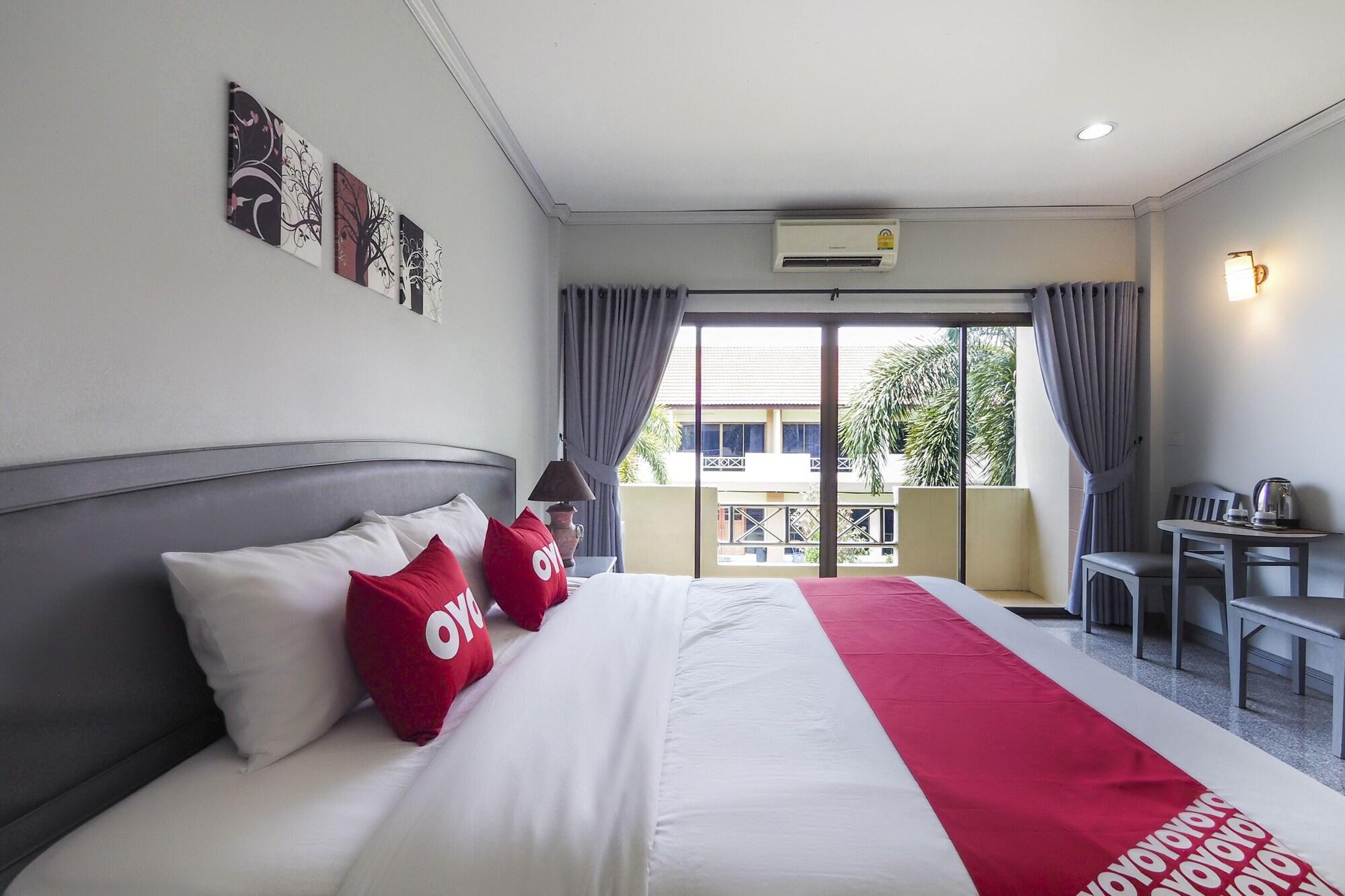 Oyo 859 Golden Land Hotel Chiang Rai Ngoại thất bức ảnh