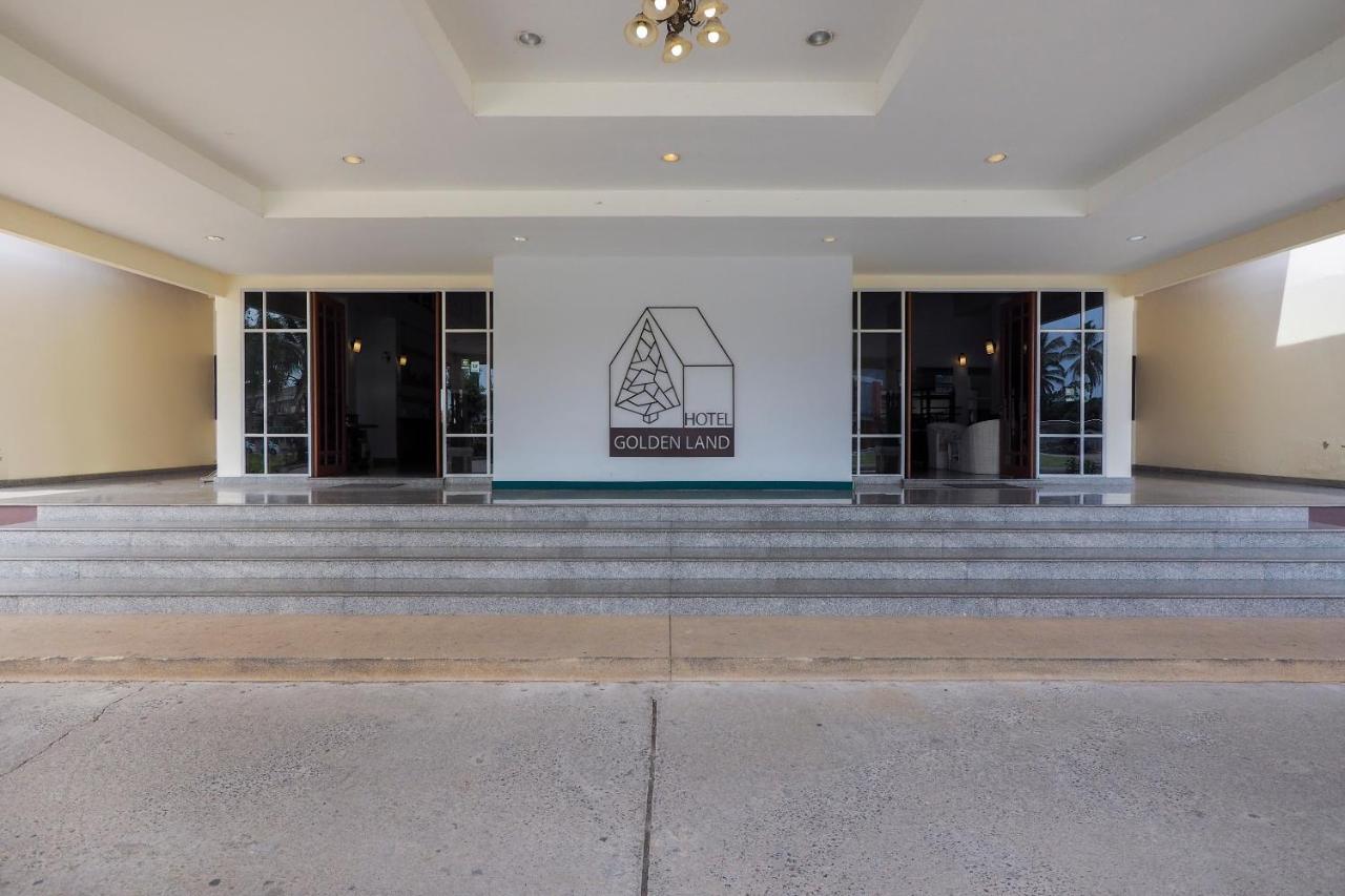 Oyo 859 Golden Land Hotel Chiang Rai Ngoại thất bức ảnh