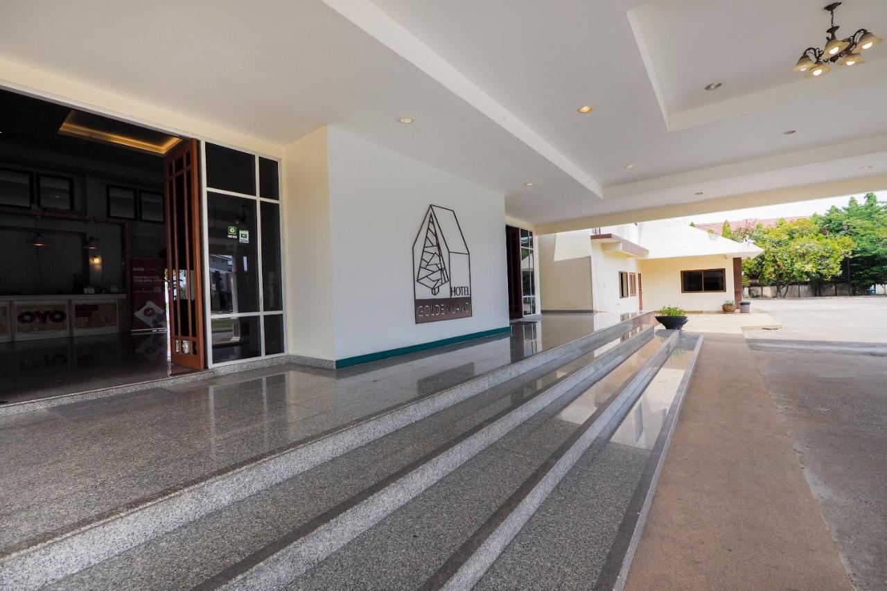 Oyo 859 Golden Land Hotel Chiang Rai Ngoại thất bức ảnh
